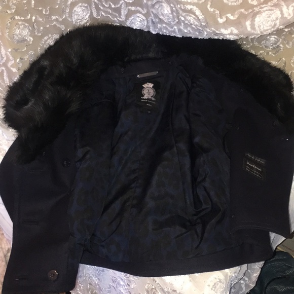 Beautiful and New Juicy Couture pea coat with removable fur collar.Medium - Picture 10 of 14